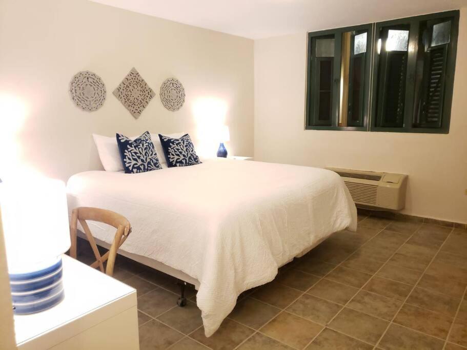 1St Level Unit Steps To Beach- Cold Air Conditioner At Poza Del Mar Luquillo Exteriör bild